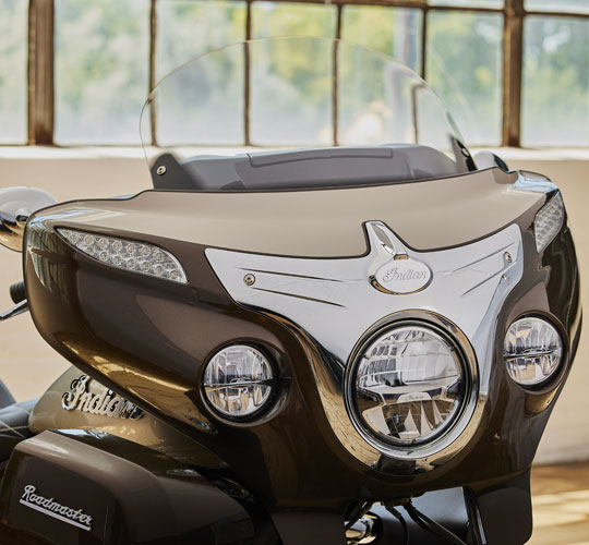 PUSH-BUTTON POWER WINDSHIELD